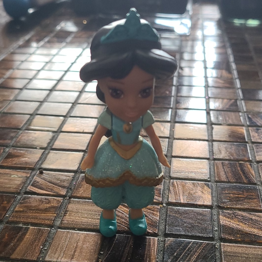 Miniature Princess Jasmine